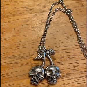 Skull cute earrings